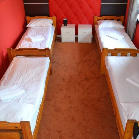 Hotel Astra Bartoszyce Bagian luar foto