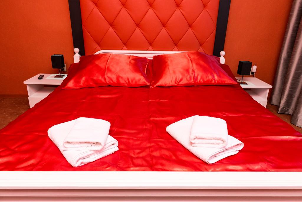 Hotel Astra Bartoszyce Bagian luar foto