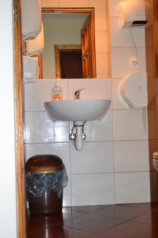 Hotel Astra Bartoszyce Bagian luar foto